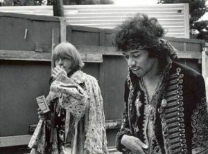 Brian Jones era muy cuate de varios rockeros de su época, entre ellos Jimi Hendrix.
